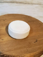 Load image into Gallery viewer, Lavender Lemon Shower Steamer